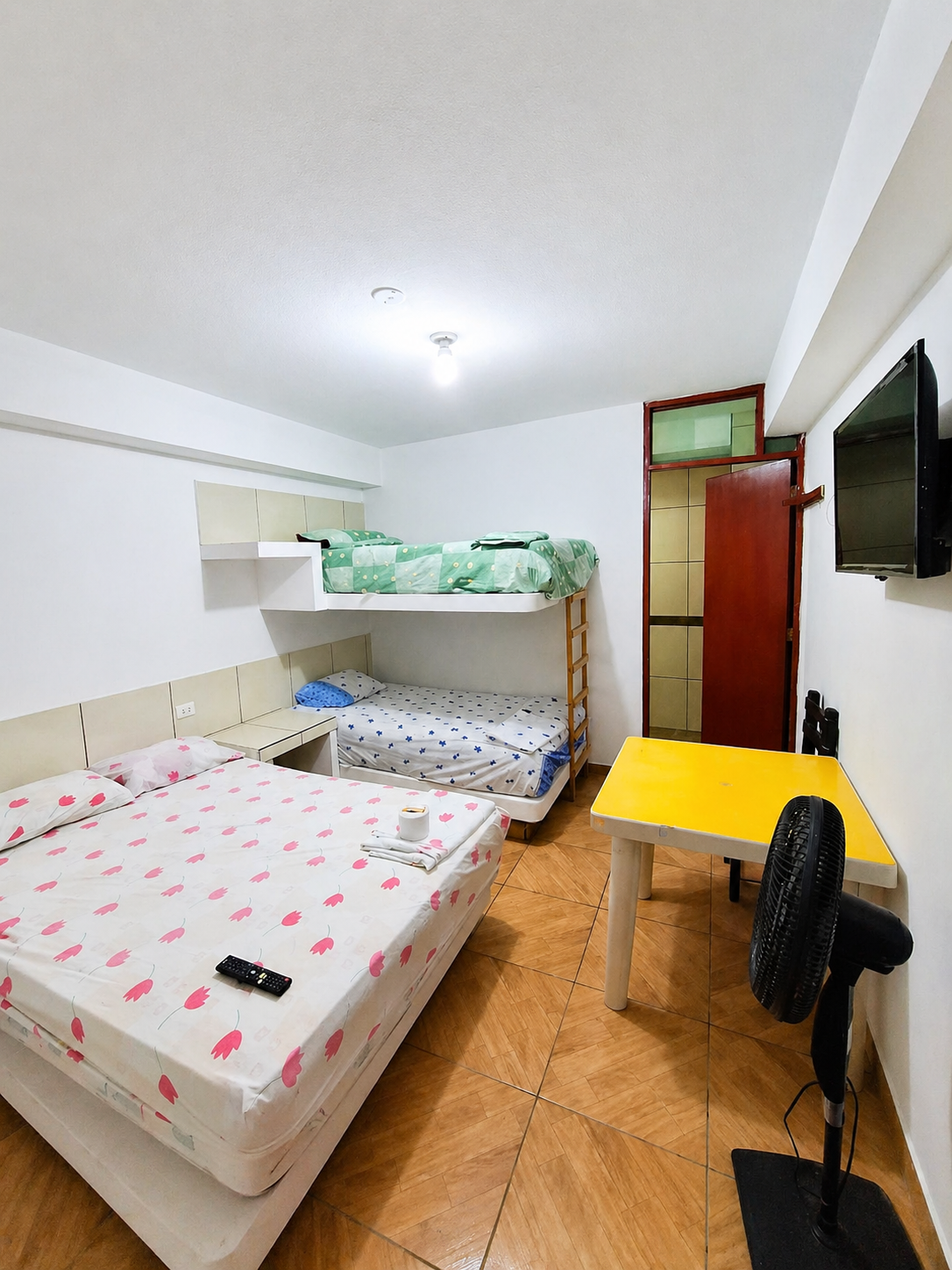 Habitación Triple estilo camarote